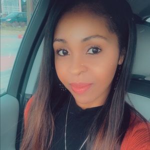 Meet your Posher, Leann